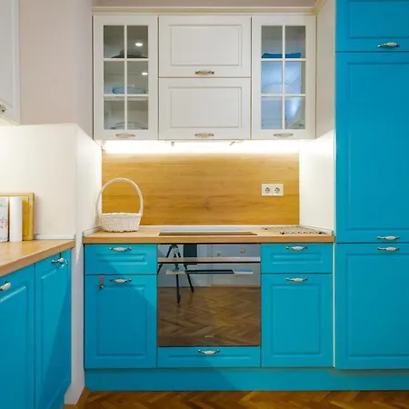 Lovely Cozy 2bd Near The Center Of Sofia